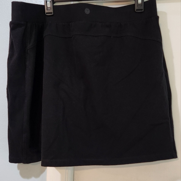 Women's Talbots Black Skort, Size XL - Picture 5 of 7